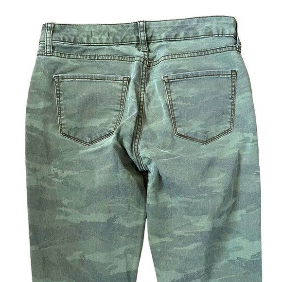 ARIZONA JEANS Green Camouflage Pants Size 5 - Picture 4 of 16